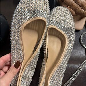 Elegant Silver and Tan Women's Flats